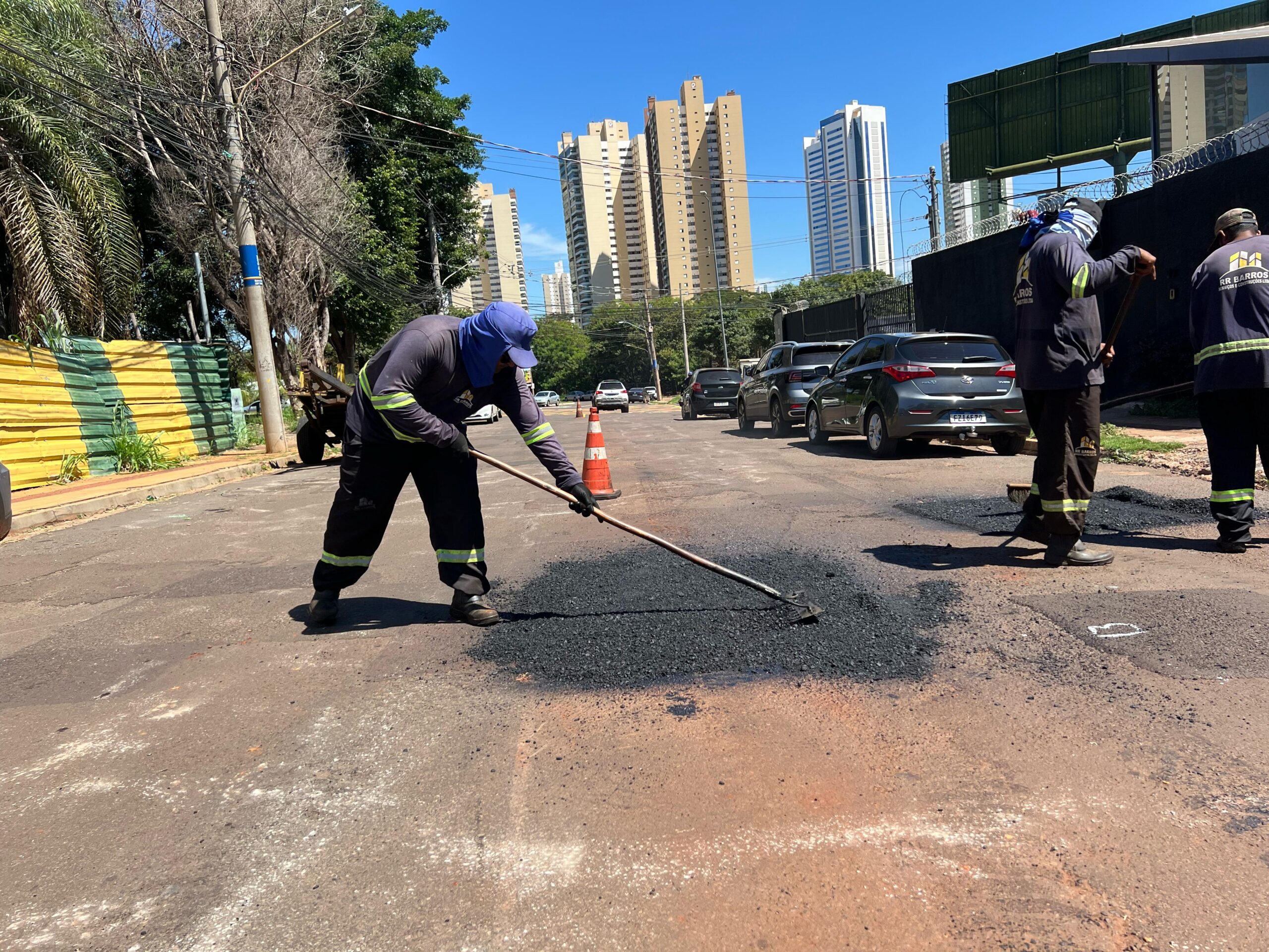 Mutirão de Tapa-Buracos Melhora Vias do Iracy Coelho em Campo Grande