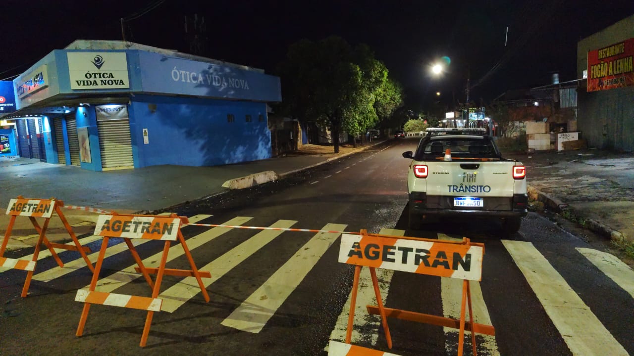 Prefeitura de Campo Grande mobiliza equipes após vendaval intenso
