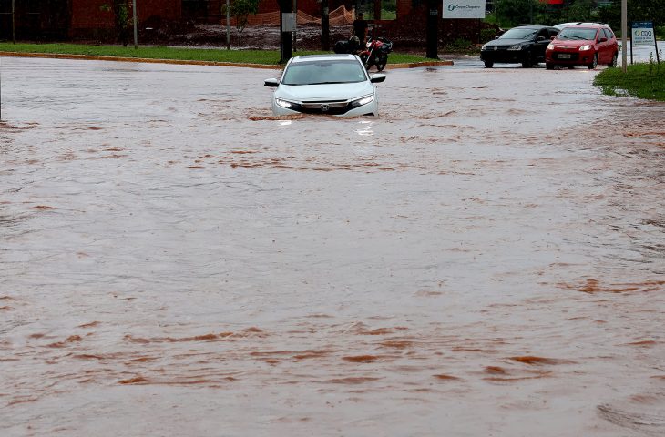 Tecnologia avançada combate enchentes em Campo Grande com apoio do MS