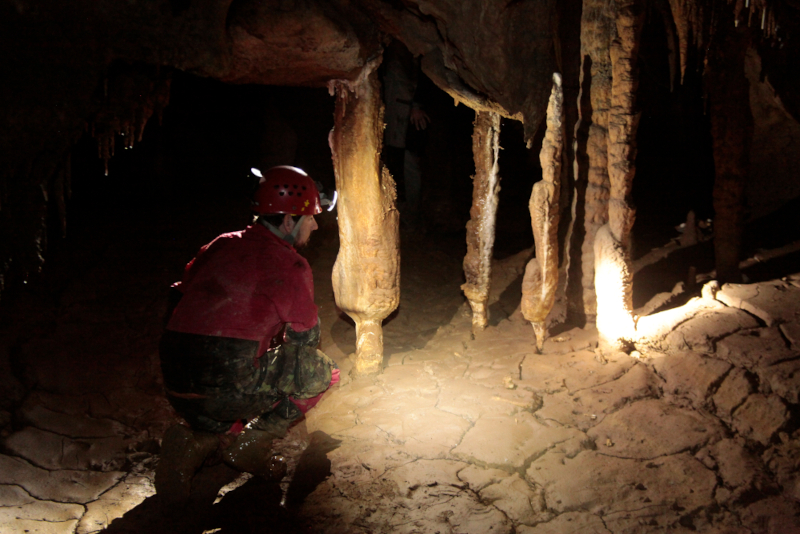 Caverna no Paraná revela conexão entre Antártida e chuvas extremas no Sul do Brasil