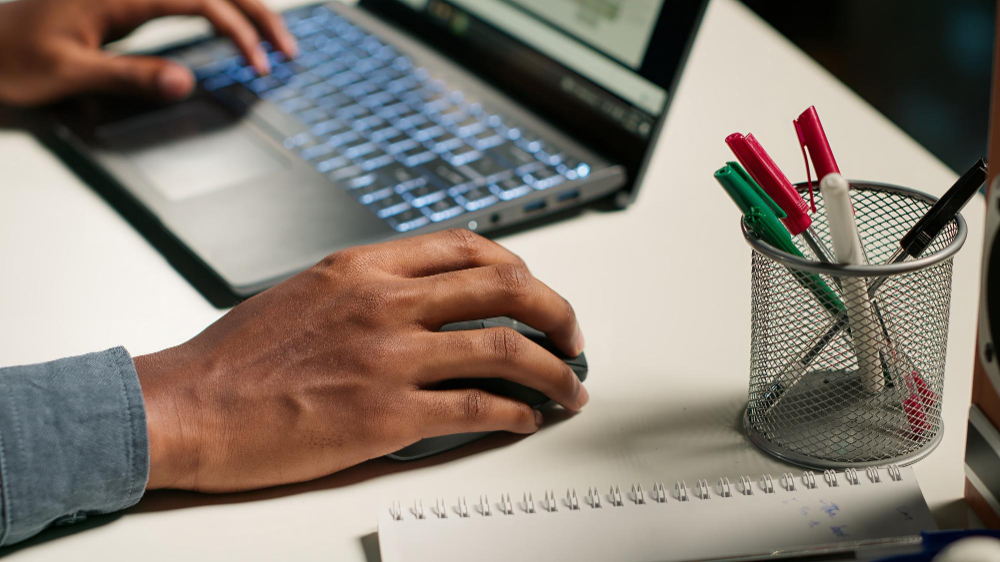 FAPESP abre inscrições para Programa de Jornalismo Científico até 31 de agosto