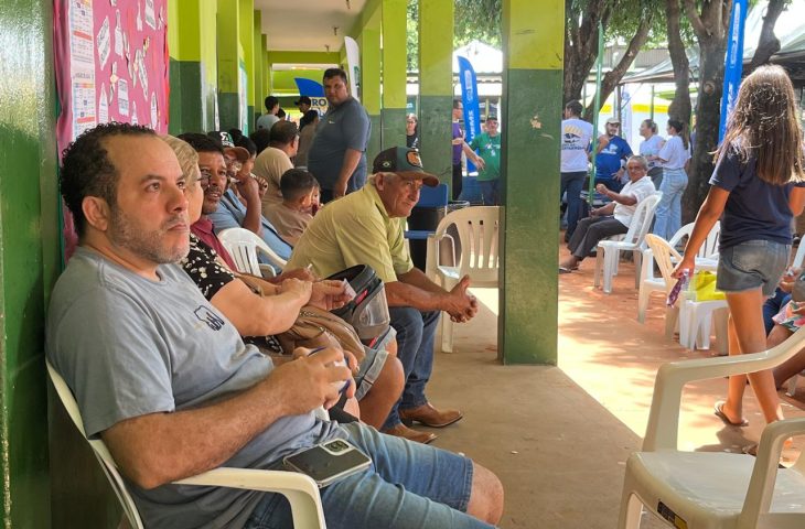 MS Cidadão oferece serviços essenciais a 500 pessoas em Aquidauana