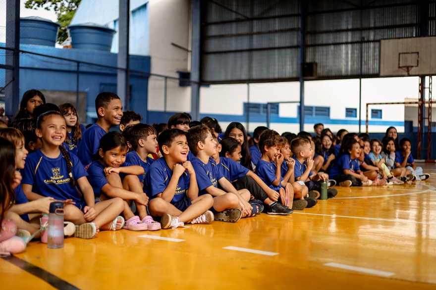 Teatro Infantil Leva Cultura à Vila Serradinho com Espetáculo Gratuito
