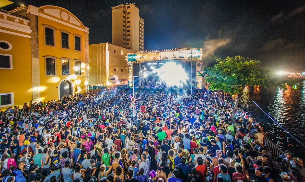 Rec-Beat celebra 30 anos com diversidade musical no Recife