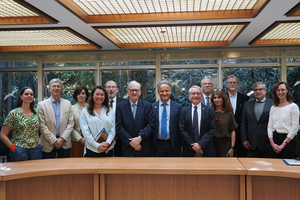 FAPESP e Instituto Francês Reforçam Cooperação em Agricultura Sustentável