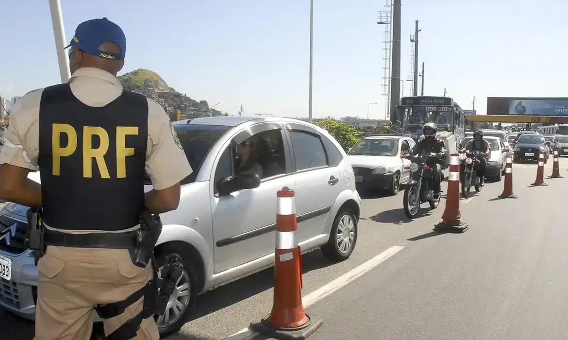 Carnaval 2026 tem 130 mortes e mais de 1.400 feridos nas rodovias federais