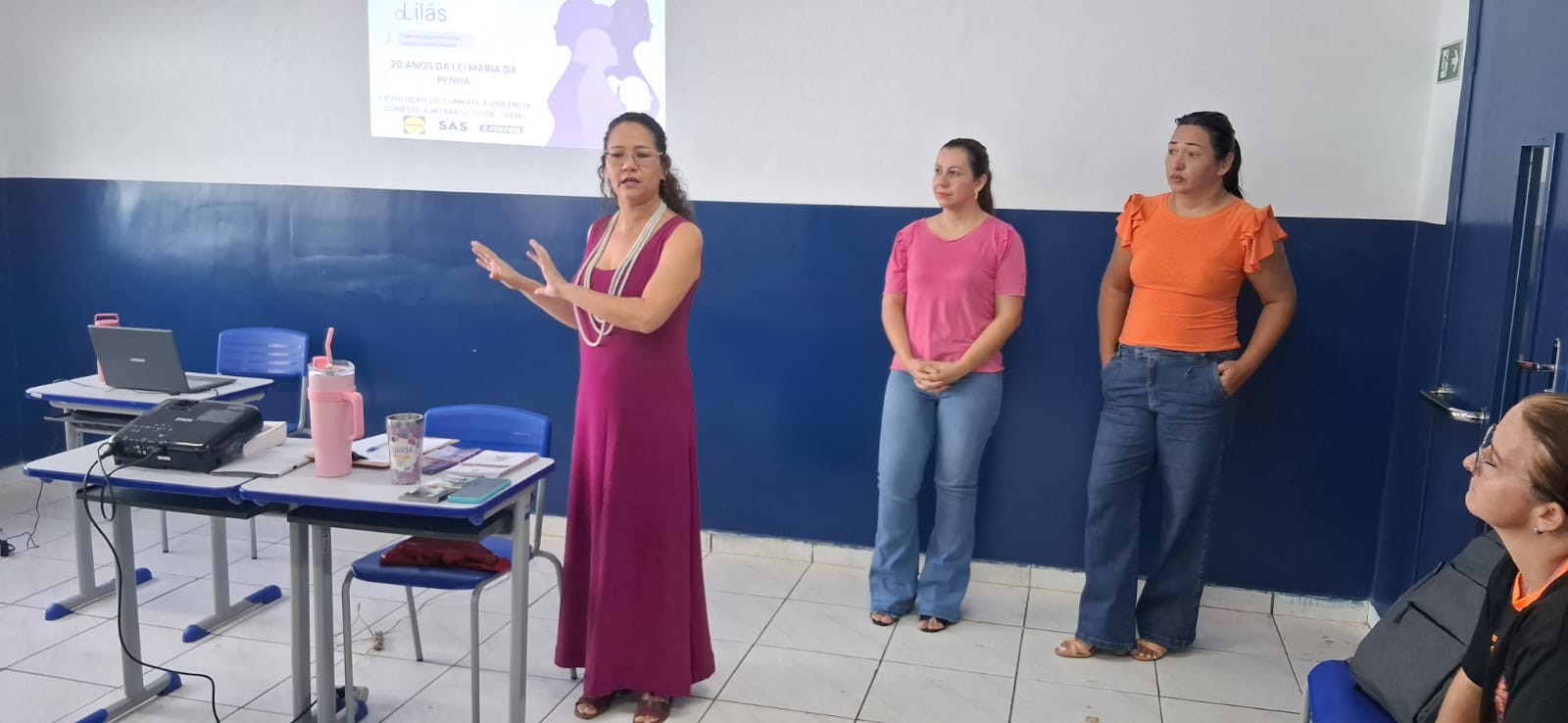 Agosto Lilás: Palestra no Guanandi Orienta Mulheres sobre Violência Doméstica