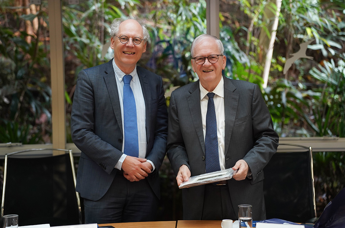 Universidade de Leiden fortalece cooperação científica com FAPESP