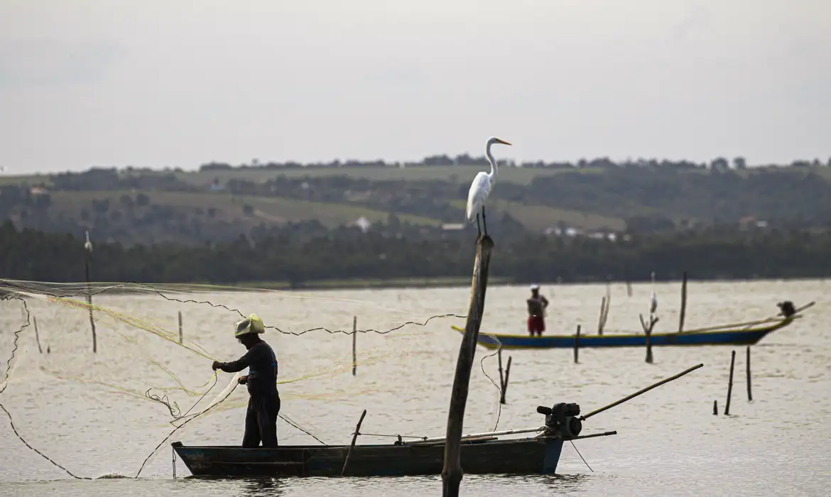 Seguro-defeso libera sexto lote para mais de 110 mil pescadores