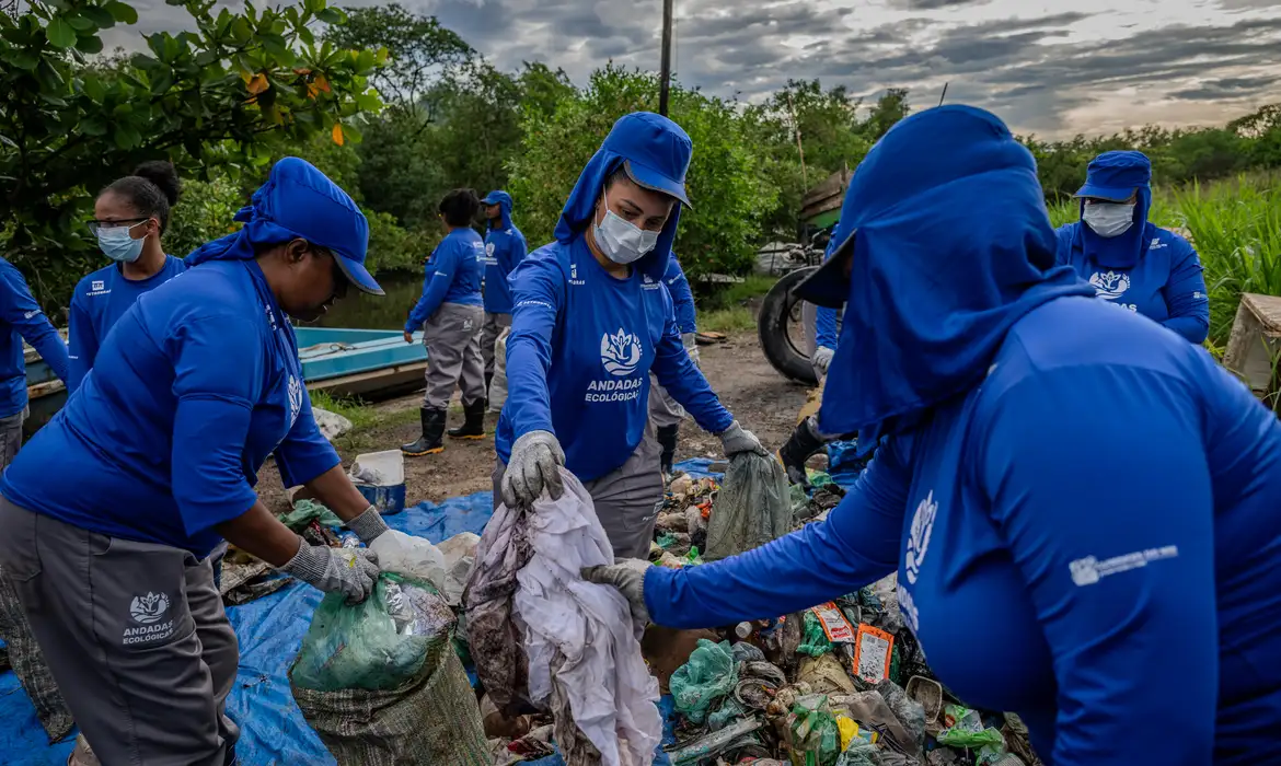 Comunidade impulsiona recuperação ambiental na Baía de Guanabara