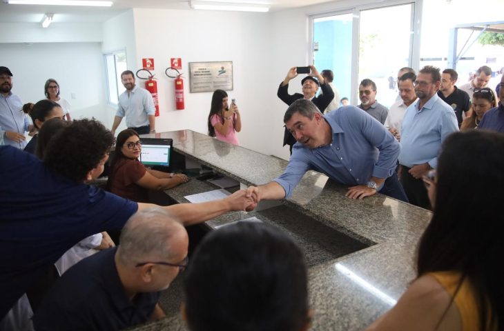 Guia Lopes da Laguna recebe reforma hospitalar, nova escola e ponte para melhorar infraestrutura