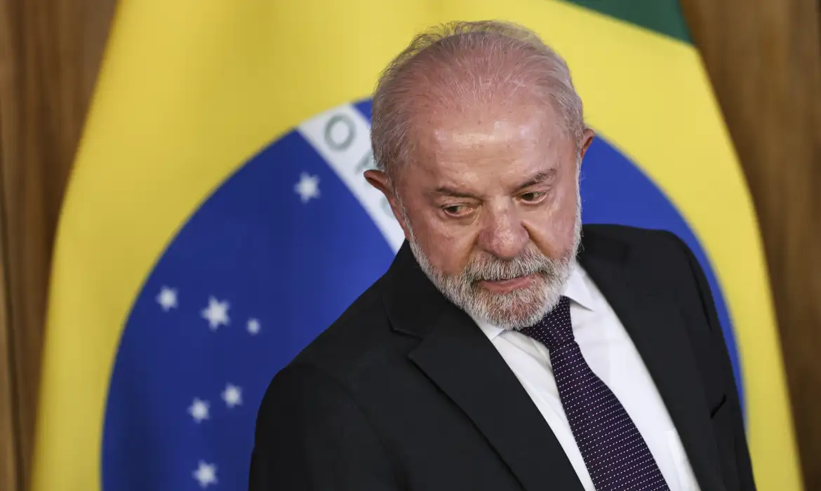 Lula cobra ONU sobre guerra no Irã e anuncia candidatura em 2026