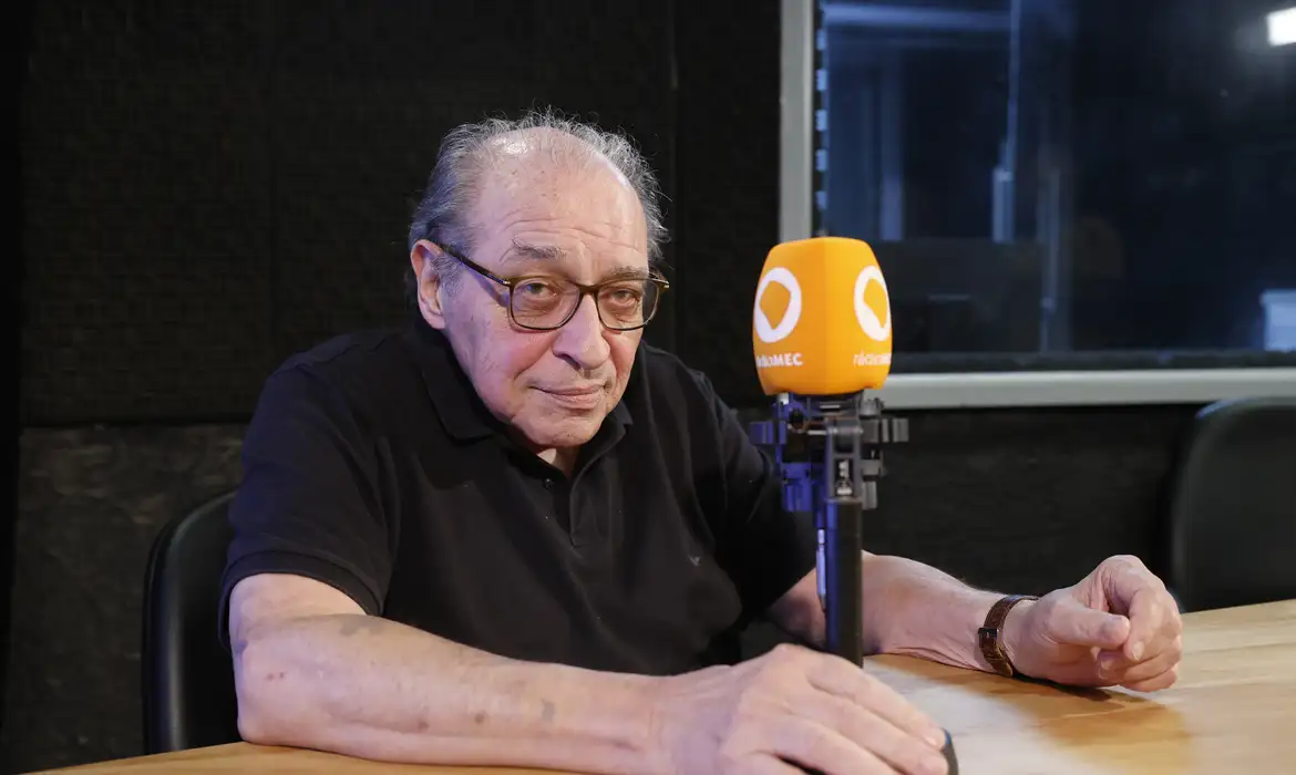 Rádio MEC destaca Luiz Antonio em série sobre compositores brasileiros