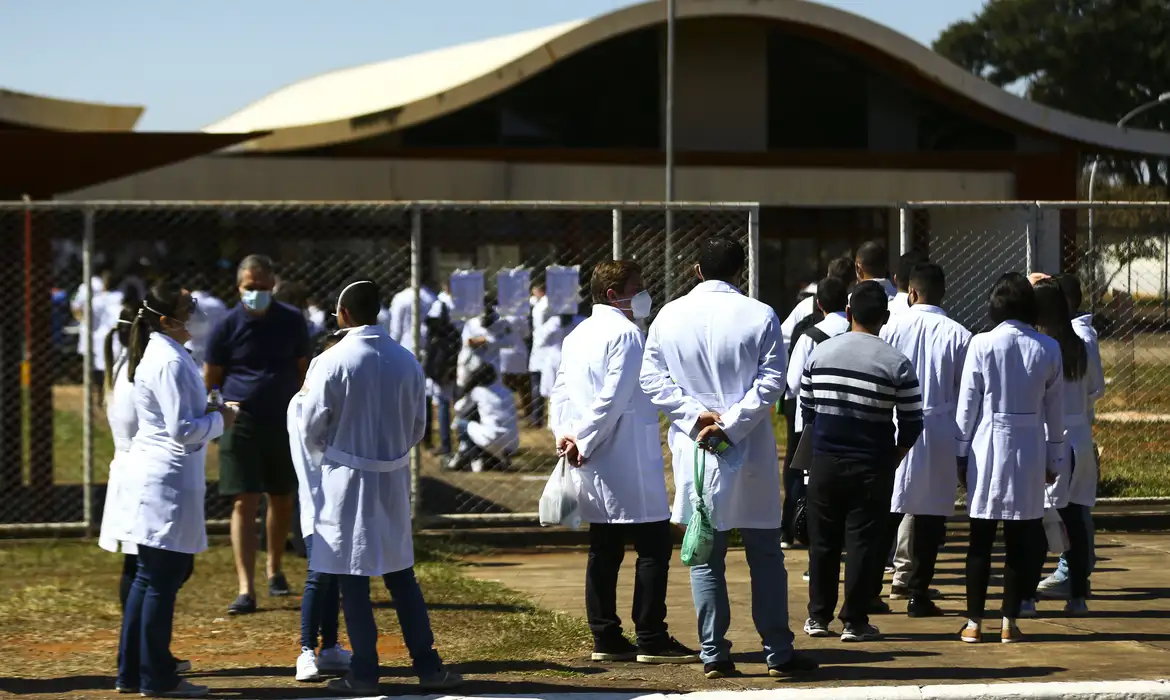 Últimos dias para se inscrever no programa Mais Médicos Especialistas