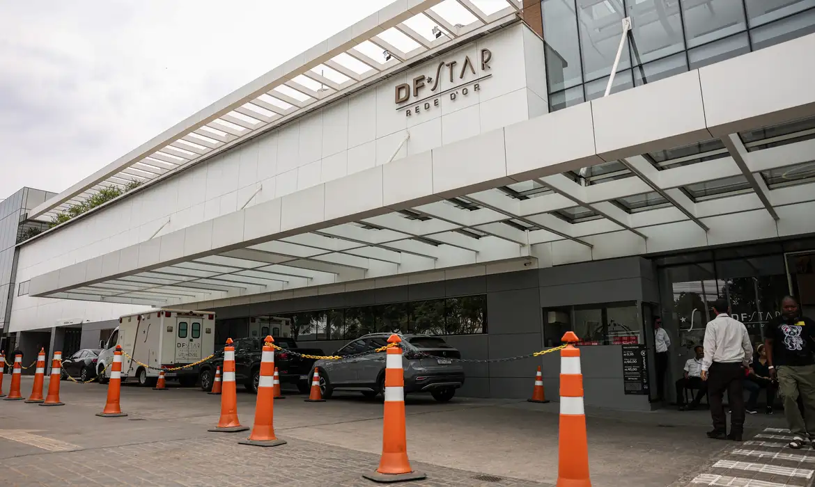 Ex-presidente Bolsonaro apresenta piora renal e inflamação no DF Star