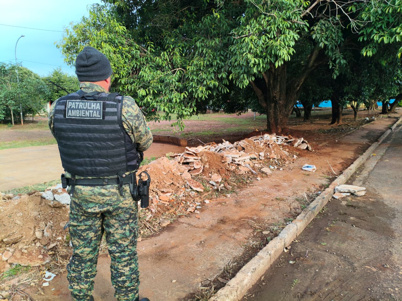 Campo Grande combate descarte irregular de resíduos em áreas públicas