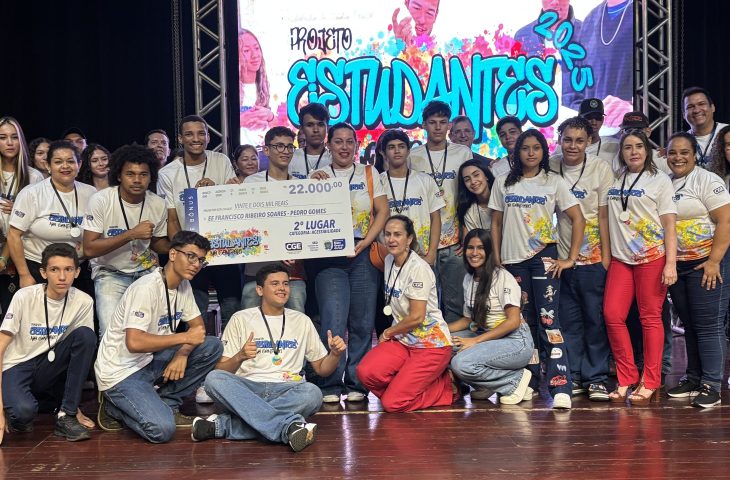 Estudantes no Controle 2026 oferece 180 vagas e R$ 360 mil em prêmios