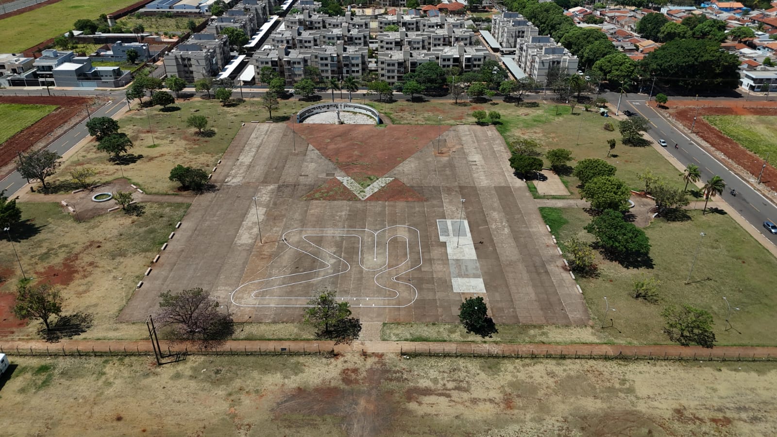 Prefeitura propõe requalificação da Praça do Papa em Campo Grande