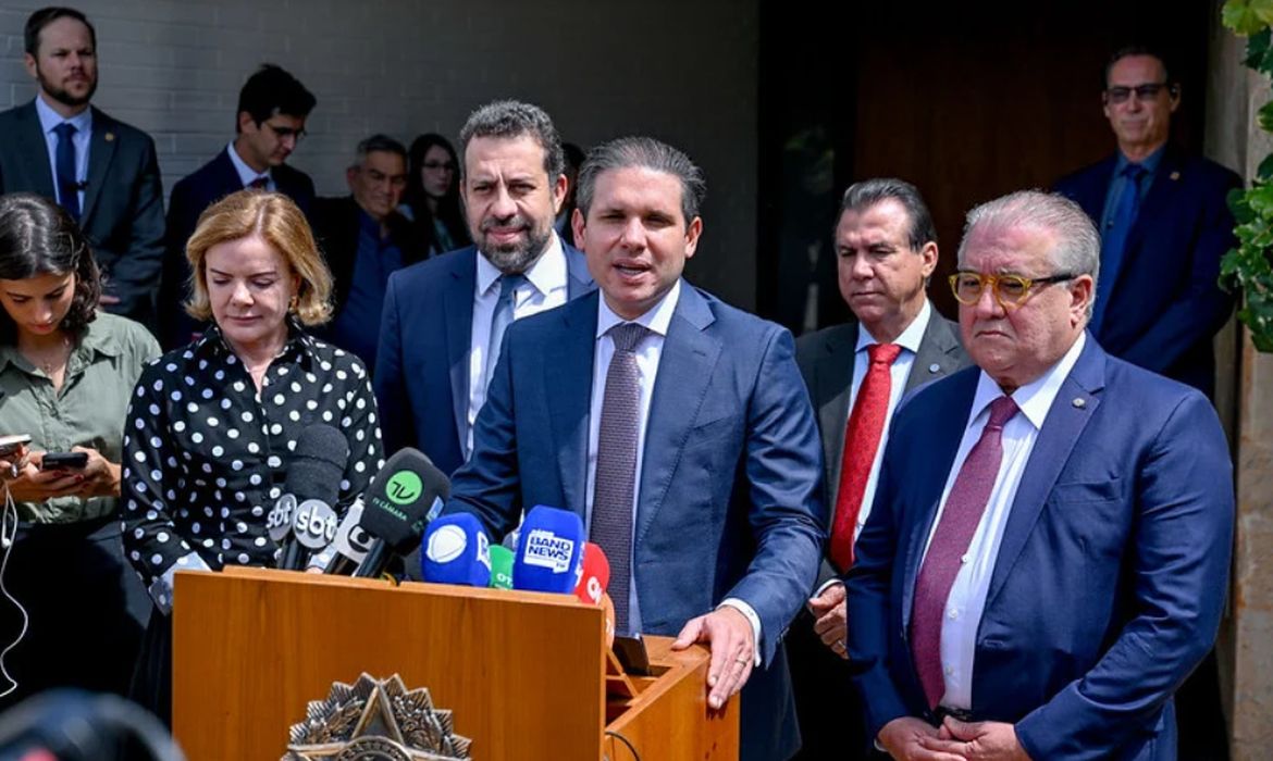 Regulamentação do trabalho por aplicativo pode ser votada em abril