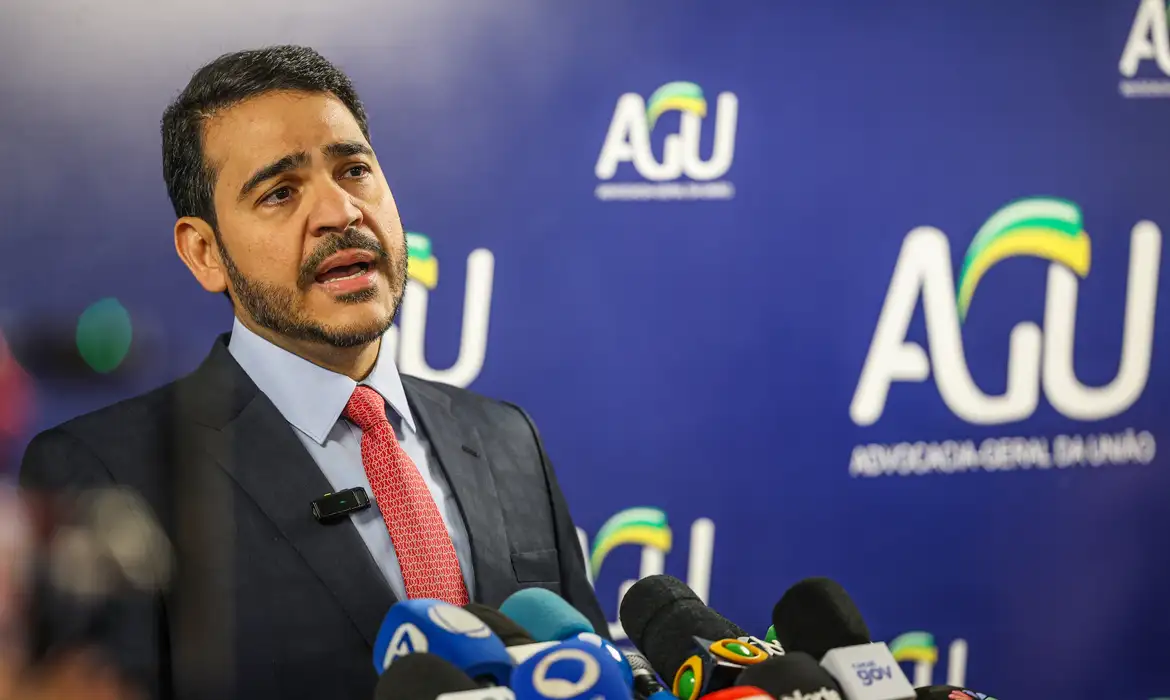 Jorge Messias é oficialmente indicado ao STF pelo governo federal
