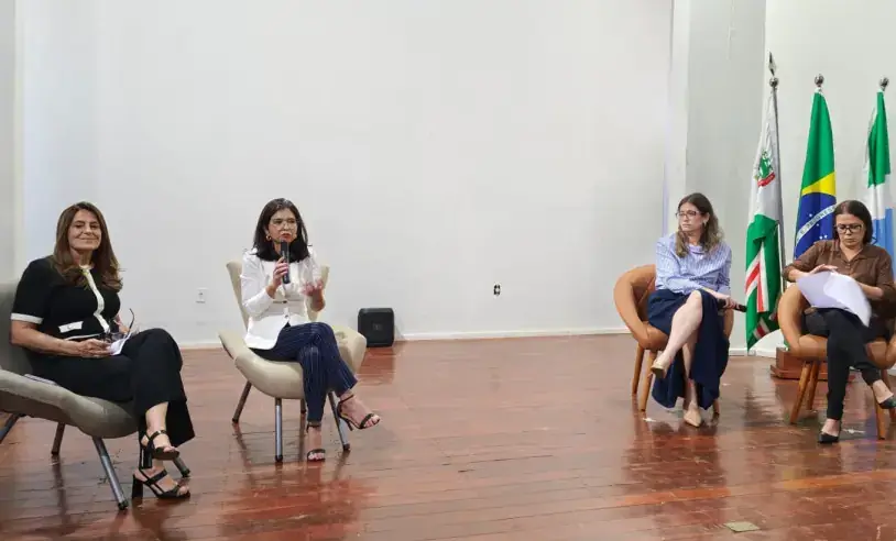 Fórum em Inocência discute desafios da Reforma Tributária para empresários