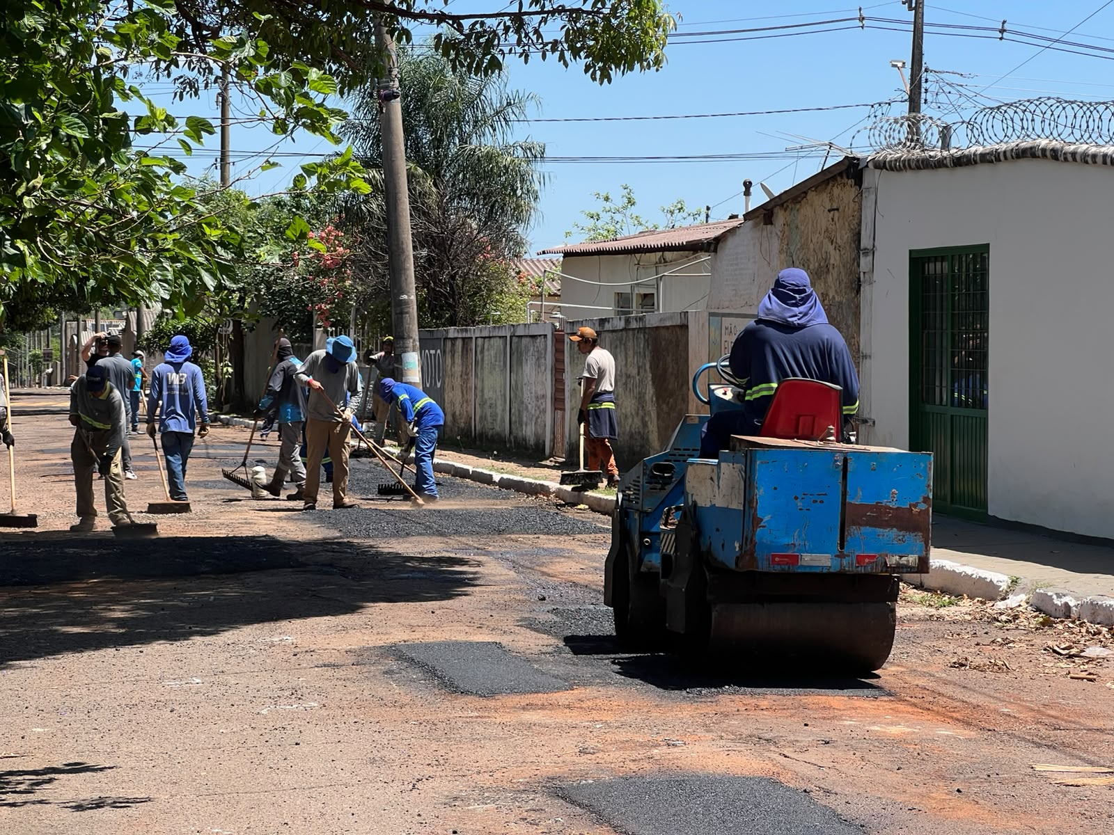 Prefeitura prevê aplicar 100 toneladas de asfalto em tapa-buracos neste sábado em Campo Grande
